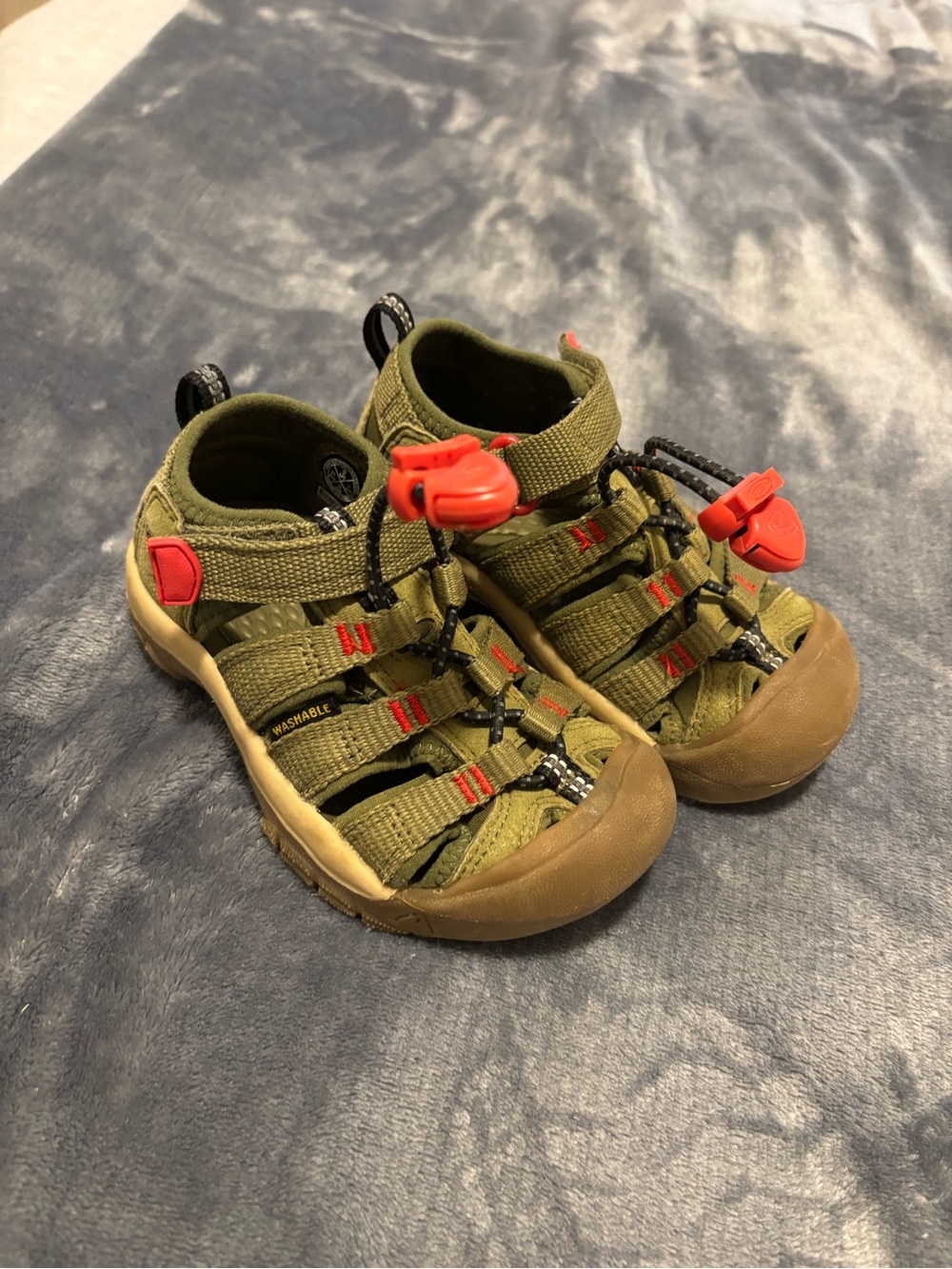 Keen Kids Olive Green Red Accent Sandals